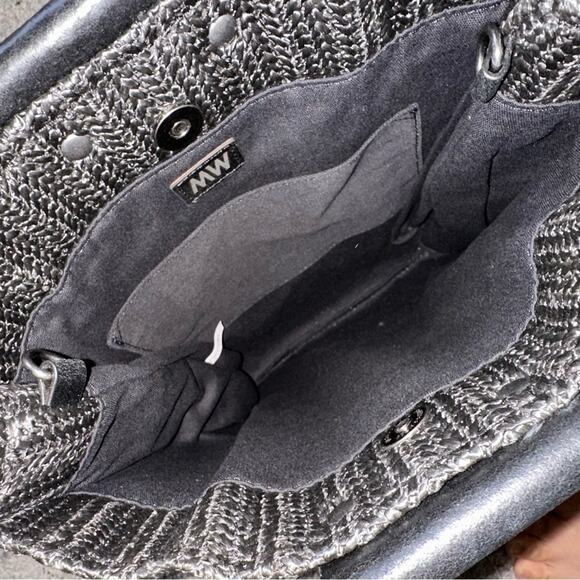 MW Most Wanted Black Straw Bag with Attachable Crossbody Strap - Picture 4 of 6